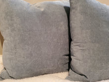 Load image into Gallery viewer, Soft Green Teal Velvet Pillow Cushion Covers 20x20&quot; Plush Mint Green Decorative Throw Accent Pillow Set of Two